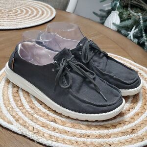 Hey Dude Wendy's Chambray Off Black Women’s Loafer Size 9